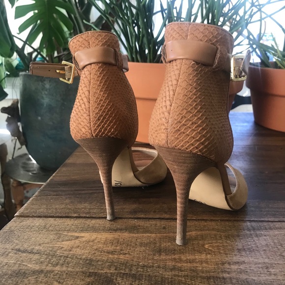Steve Madden Heels - Picture 4 of 4